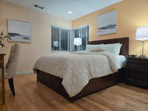 1812 Clark Lane A, Redondo Beach CA 90278