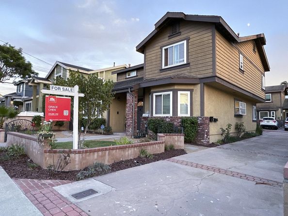 1812 Clark Lane A, Redondo Beach CA 90278