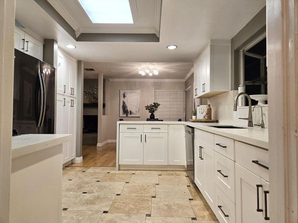 1812 Clark Lane A, Redondo Beach CA 90278