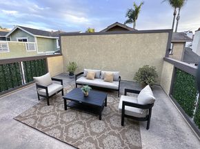 1812 Clark Lane A, Redondo Beach CA 90278