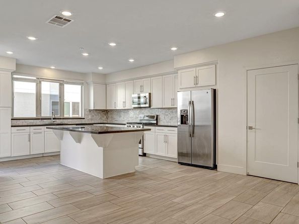 330 Riesling Avenue 21, Milpitas CA 95035
