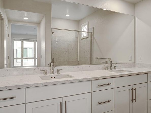 330 Riesling Avenue 21, Milpitas CA 95035