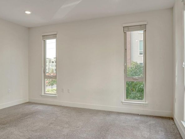 330 Riesling Avenue 21, Milpitas CA 95035