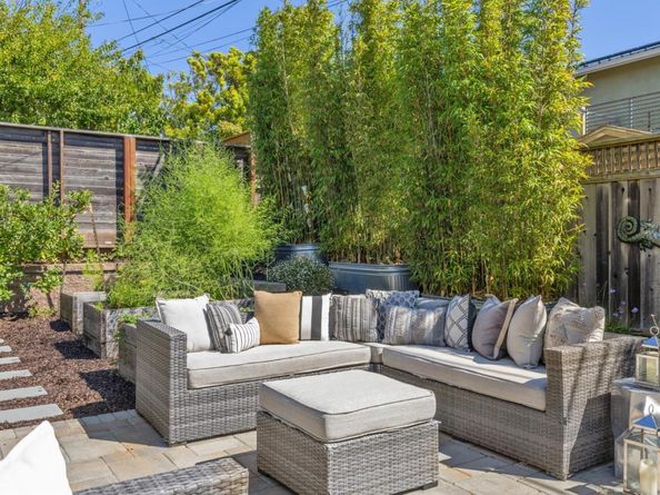 1110 Glenview Drive, San Bruno CA 94066