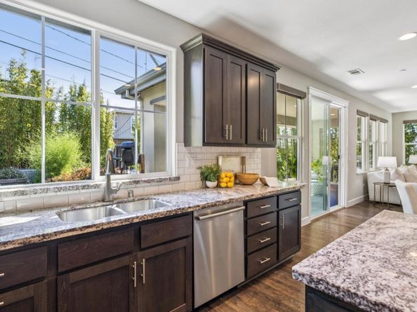 1110 Glenview Drive, San Bruno CA 94066