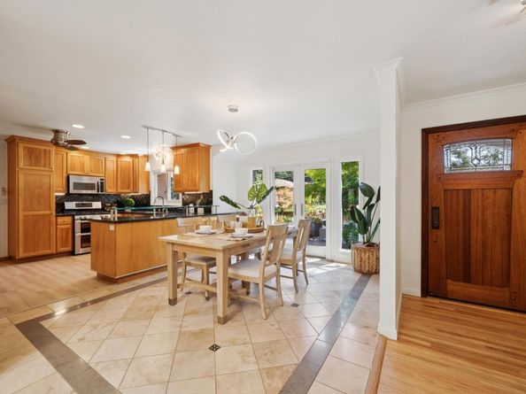 18371 Montpere Way, Saratoga CA 95070
