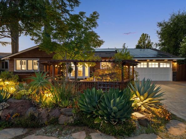 18371 Montpere Way, Saratoga CA 95070