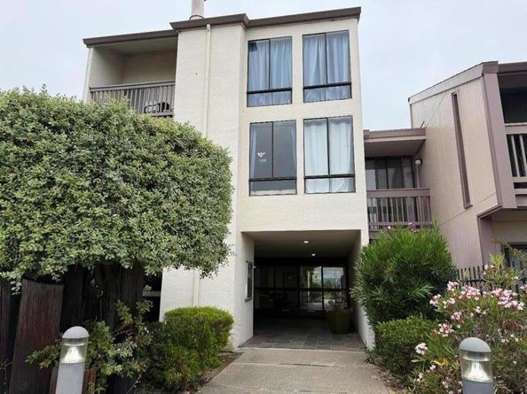 2101 Shoreline Drive 437, Alameda CA 94501