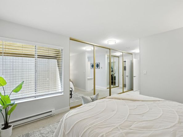 505 Cypress Point Drive 223, Mountain View CA 94043