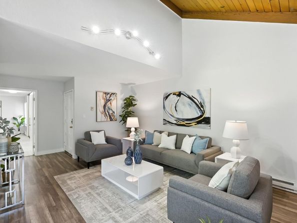 505 Cypress Point Drive 223, Mountain View CA 94043