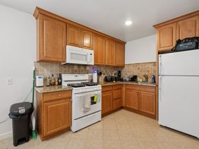 El Camino Real, Burlingame CA 94010