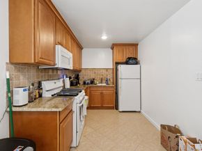 El Camino Real, Burlingame CA 94010