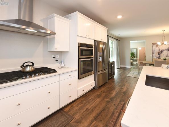 601 Chives Way, Walnut Creek CA 94595