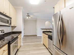 801 S Winchester Boulevard 4116, San Jose CA 95128