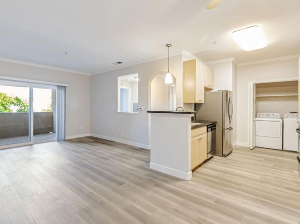 801 S Winchester Boulevard 4116, San Jose CA 95128