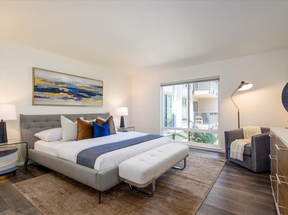 1031 Cherry Avenue 33, San Bruno CA 94066