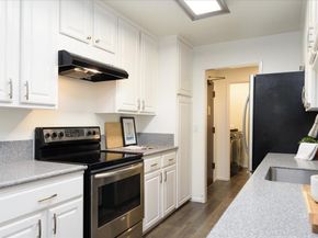 1031 Cherry Avenue 33, San Bruno CA 94066