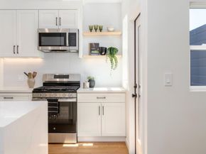 76 Bayview Street, San Francisco CA 94124