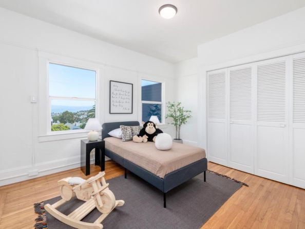 76 Bayview Street, San Francisco CA 94124