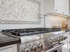 667 Jay Street, Los Altos CA 94022