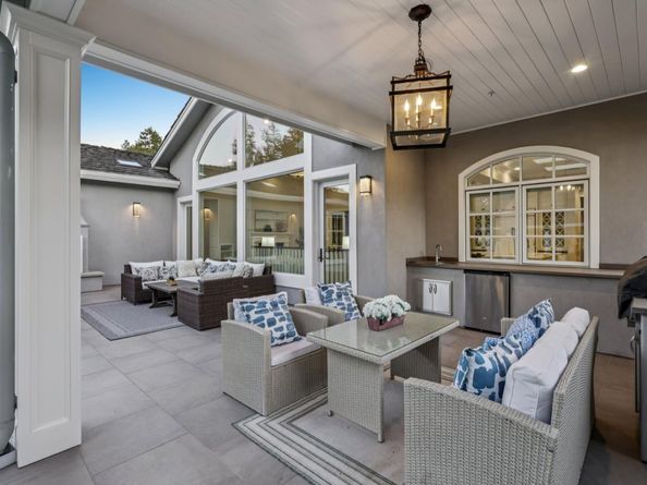 667 Jay Street, Los Altos CA 94022