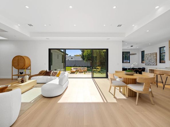 89 Centre Street, Mountain View CA 94041