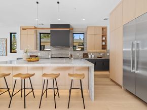 89 Centre Street, Mountain View CA 94041