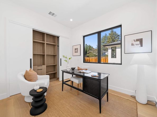 89 Centre Street, Mountain View CA 94041