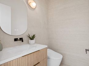 89 Centre Street, Mountain View CA 94041