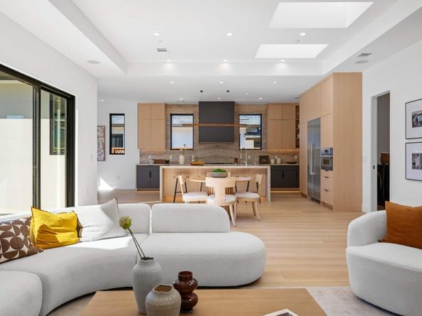 89 Centre Street, Mountain View CA 94041