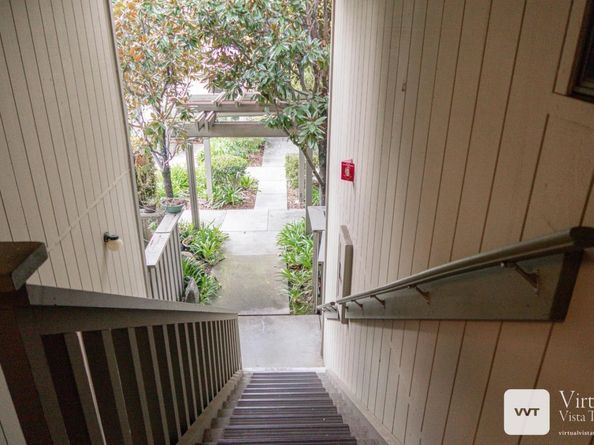 14333 Saratoga Avenue 14, Saratoga CA 95070