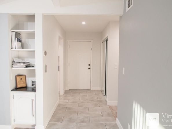 14333 Saratoga Avenue 14, Saratoga CA 95070