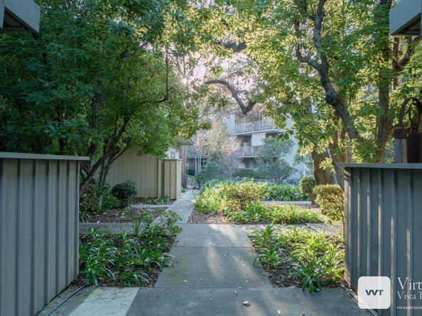 14333 Saratoga Avenue 14, Saratoga CA 95070