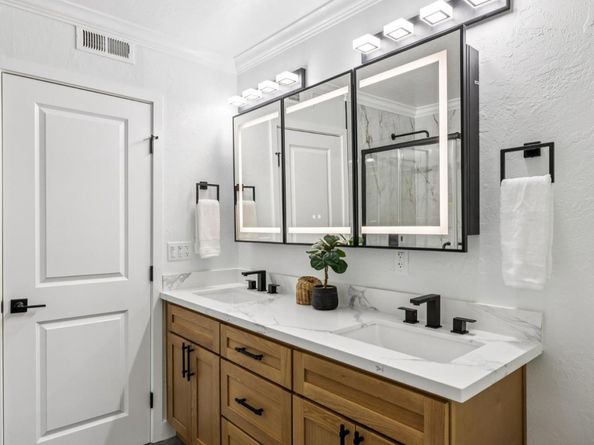 1500 E Campbell Avenue, Campbell CA 95008