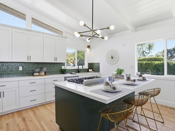 3233 Maplethorpe Lane, Soquel CA 95073