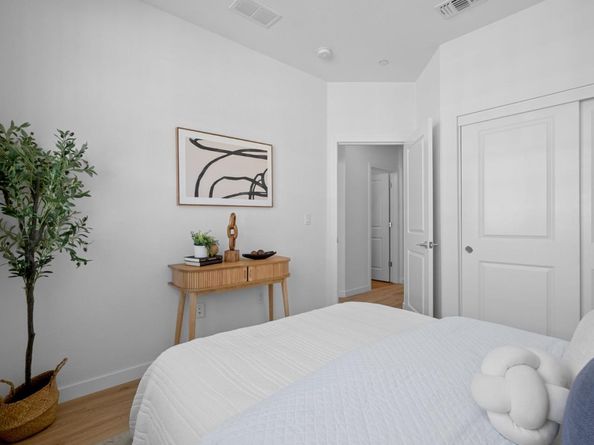 211 Orbit Way, Mountain View CA 94043