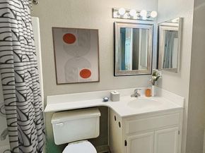 1068 Summershore Court, San Jose CA 95122