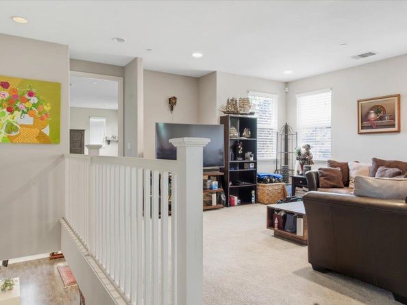 125 Lusitano Way, Gilroy CA 95020