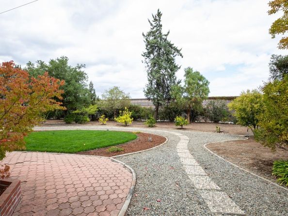 10715 Grapnel Place, Cupertino CA 95014