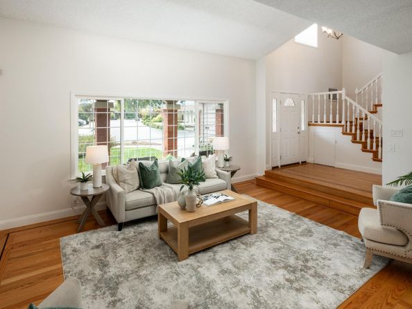 10715 Grapnel Place, Cupertino CA 95014