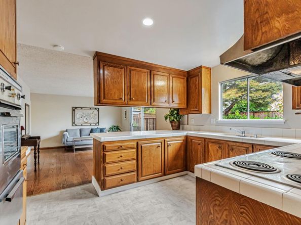 1831 Frobisher Way, San Jose CA 95124