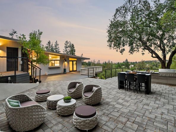 2987 Alexis Drive, Palo Alto CA 94304