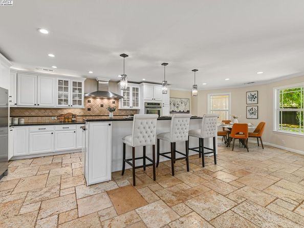 3370 Gardella Plaza, Livermore CA 94551