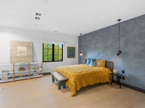 13321 La Paloma Road, Los Altos Hills CA 94022