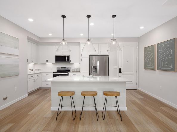 400 Tonkin Terrace 6, Sunnyvale CA 94089