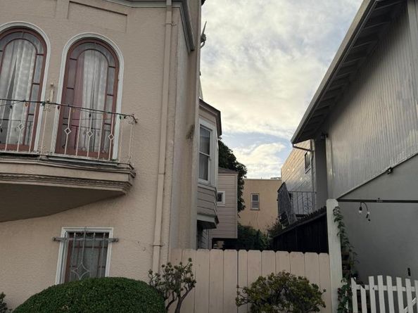 700 Felton Street, San Francisco CA 94134