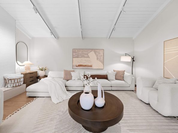 20742 Saint Joan Court, Saratoga CA 95070