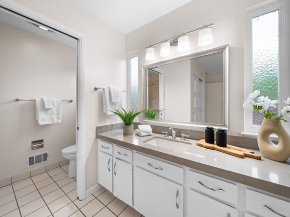 20742 Saint Joan Court, Saratoga CA 95070