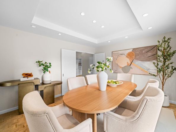 20742 Saint Joan Court, Saratoga CA 95070