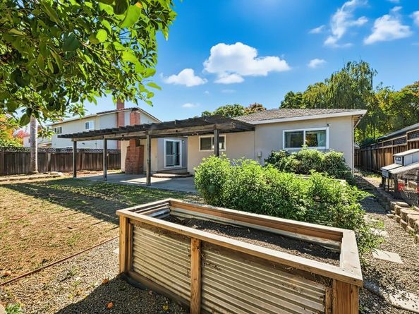 319 Churchill Place, Gilroy CA 95020